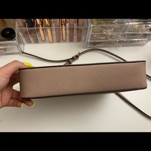 Michael Kors Bags - Beautiful pink purse Michael Kors Bags - Beautiful pink purse